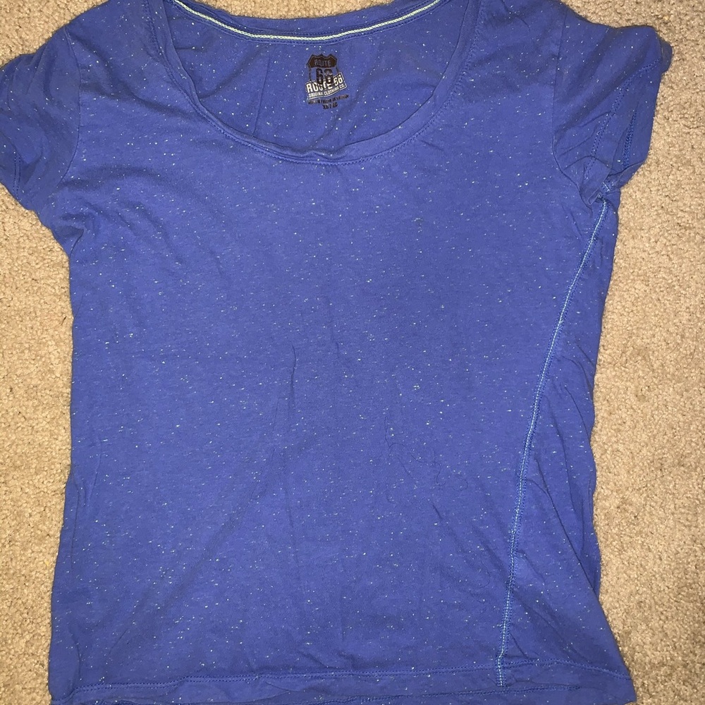 blue t- shirt